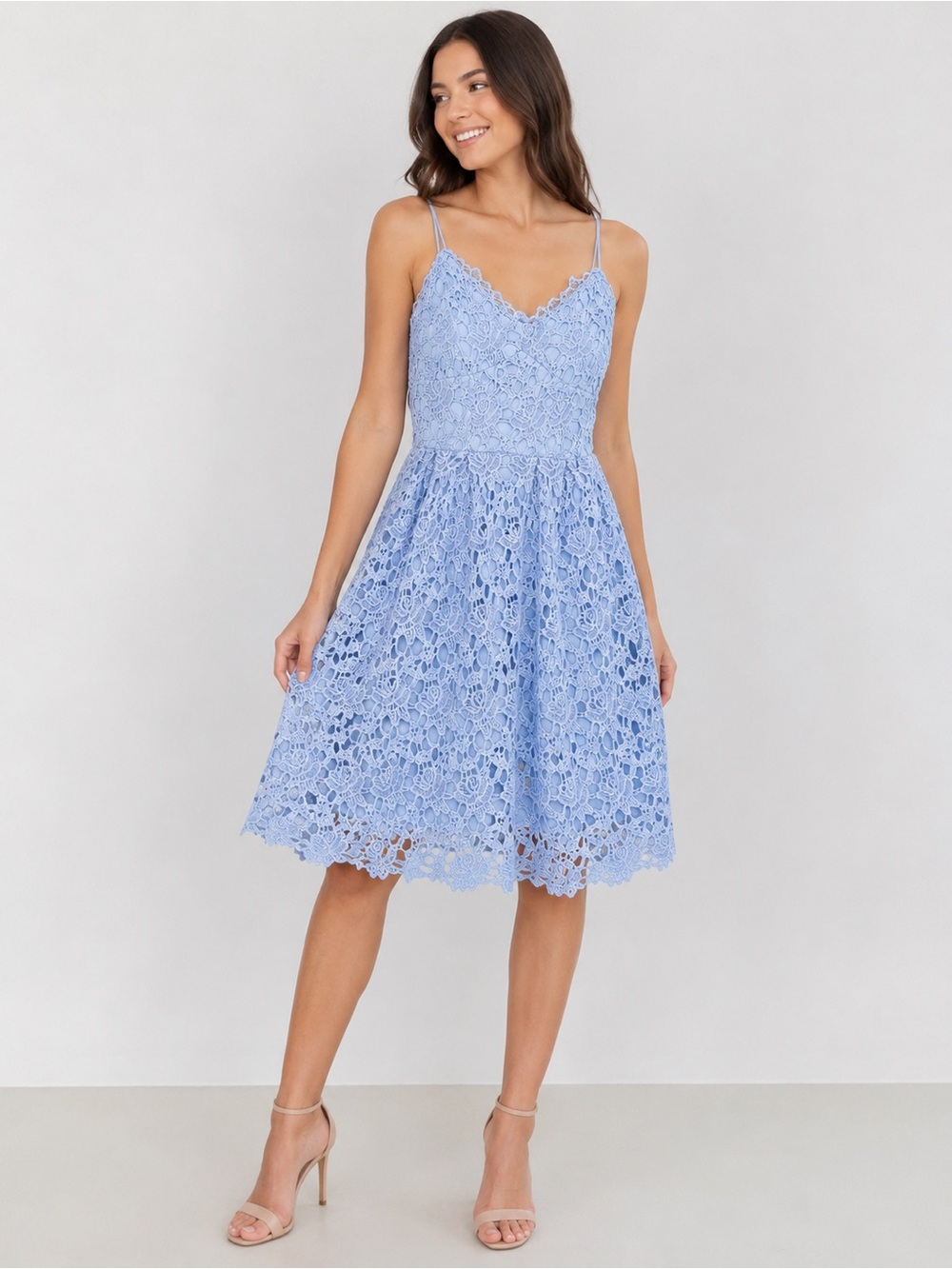 🌺 Alexia Admor Light Blue Embroidered Lace Dress
